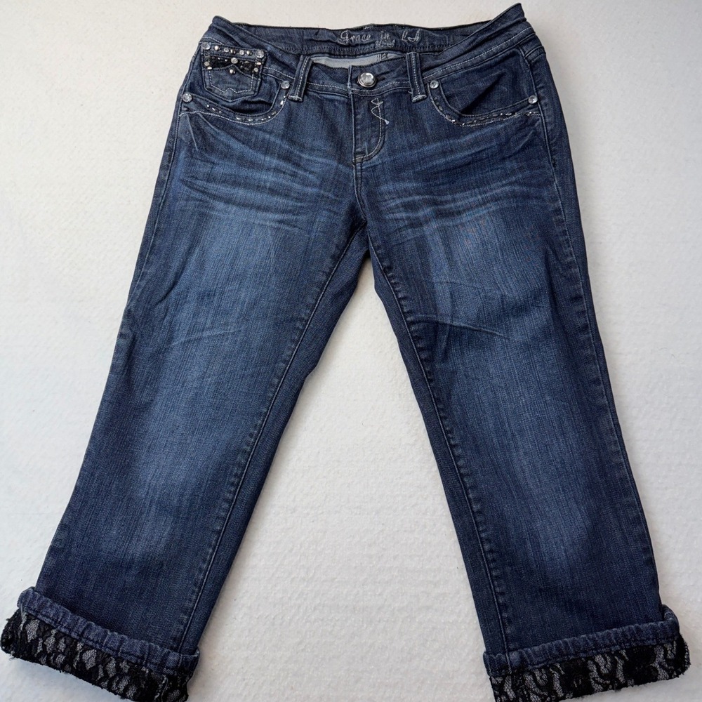 Grace in LA Womens Rhinestone Studded Lace Trim Denim Capri Jeans Dark Wash 9/28